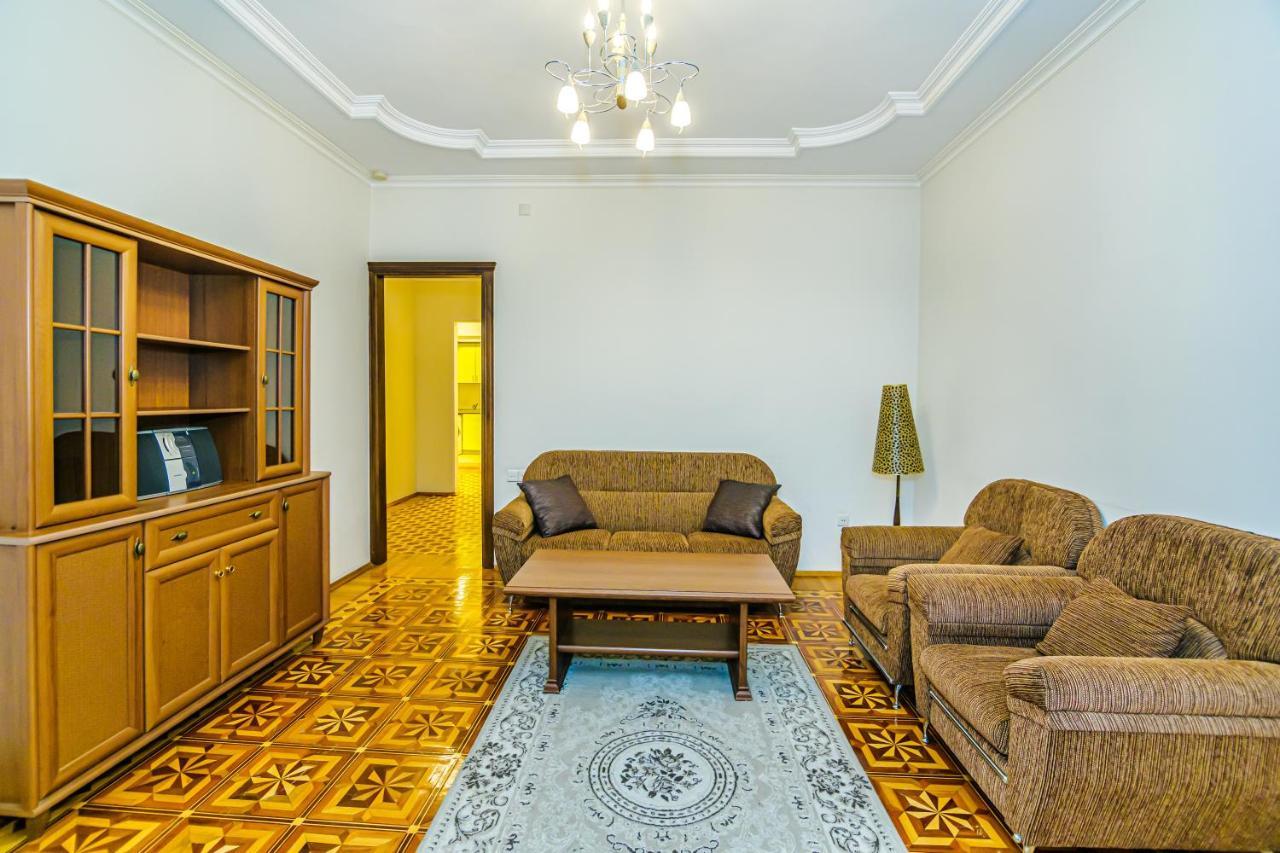 M Estate. Nizami Street  Apartment Baku Exterior foto